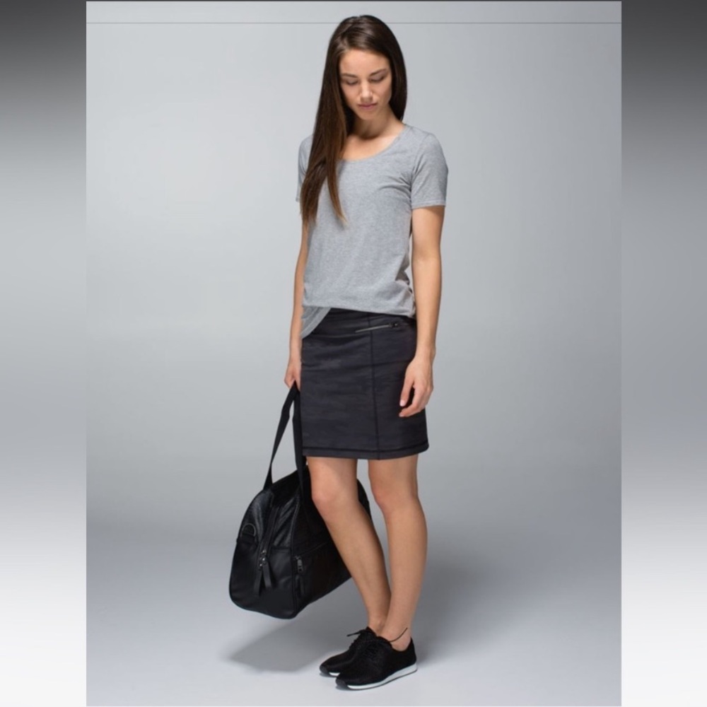 Lululemon rocket skirt camo size 4